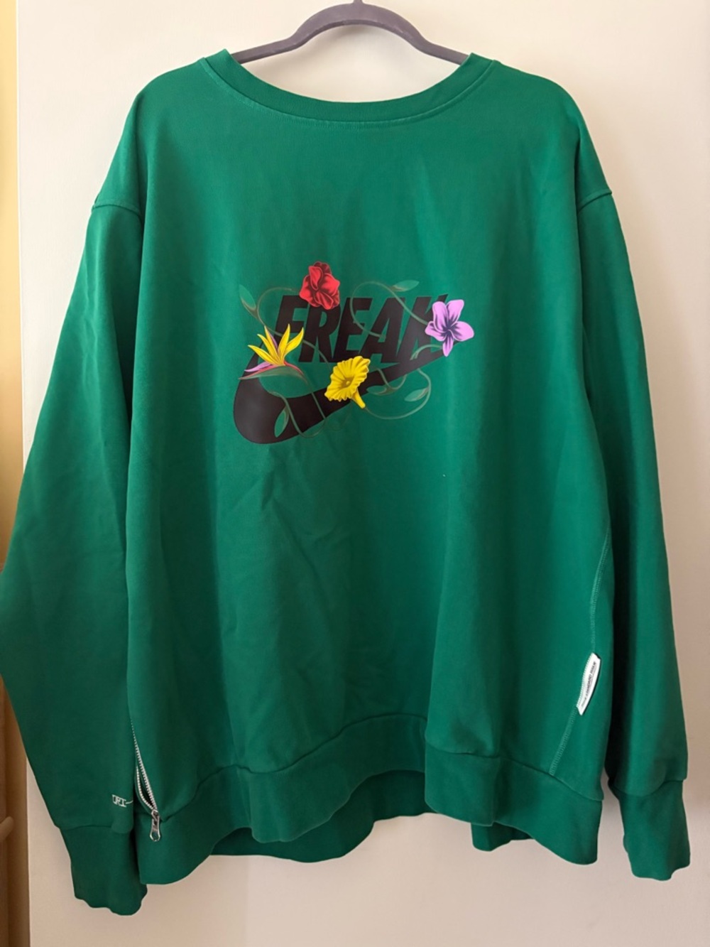 Nike Men’s Giannis Greek Freak Green Floral Swoosh Crewneck Sweatshirt